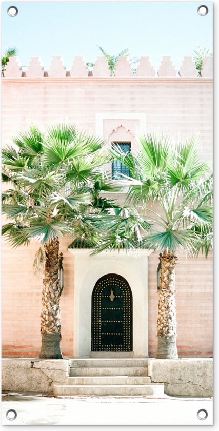 Tuinposter Deur - Marrakesh - Palmboom - Wit - Tropisch - 40x80 cm - Wanddecoratie Buiten - Tuinposter - Tuindoek - Schuttingposter - Tuinschilderij