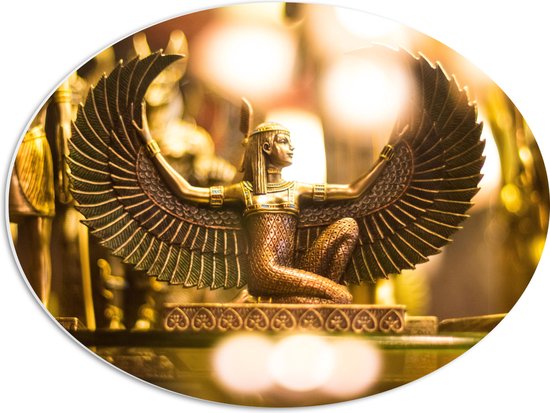 PVC Schuimplaat Ovaal - Gouden Egyptisch Isis Beeldje - 56x42 cm Foto op Ovaal (Met Ophangsysteem)