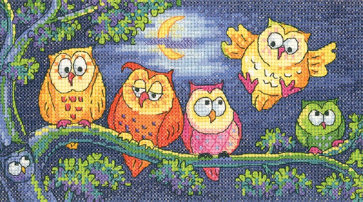 Heritage Crafts A Hoot of Owls borduren (pakket) 1296A