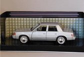 Plymouth Reliant 1983 1:24 Motor Max Zilver 73200AC