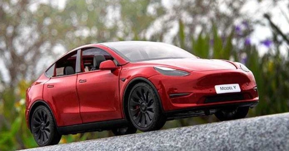 Tesla modèle Y 3 1:24, jouet en métal moulé, avec Pile de