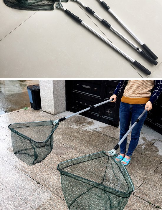 Vrouw houdt twee groene schepnetten vast met uitschuifbare aluminium handvatten.