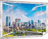 Gards Tuinposter Doorkijk Skyline Calgary Stad in Canada - 180x120 cm - Tuindoek - Tuindecoratie - Wanddecoratie buiten - Tuinschilderij