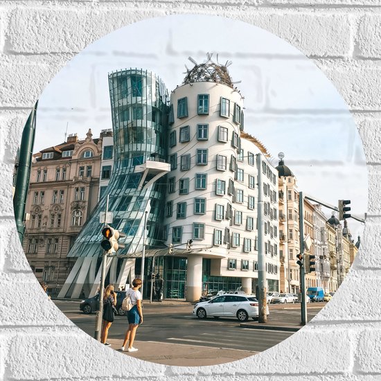 Muursticker Cirkel - Dansend Huis in Praag, Tsjechië - 50x50 cm Foto op Muursticker