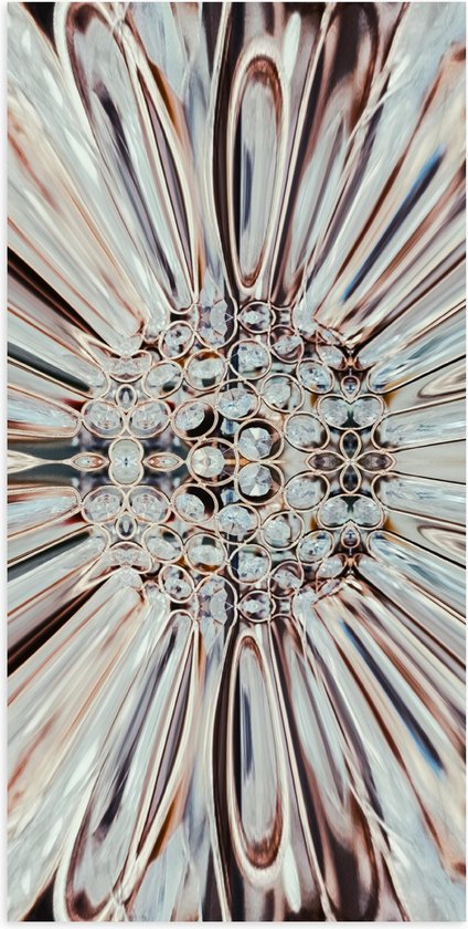 Poster Glanzend – Close-up van Kristal in Vorm van Bloem - 50x100 cm Foto op Posterpapier met Glanzende Afwerking