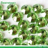 Strass steentjes Swainstones Peridot SS10 7A