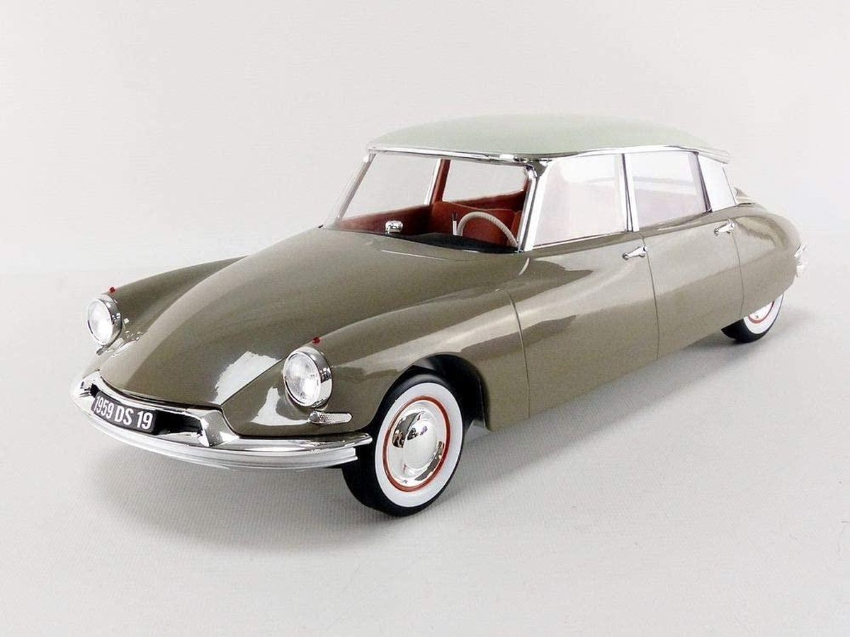 本日特価】 ノレブ 1 12 シトロエン DS 19 1959 ブルー ホワイト