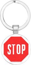 Akyol - stop Sleutelhanger - Stoppen - diegene die ergens mee moet stoppen - stop - stoppen - quit - 2,5 x 2,5 CM