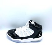 Jordan Max aura maat 41 | bol.com