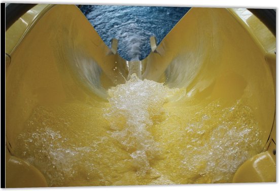 Dibond –Gele Waterglijbaan– 60x40 Foto op Aluminium (Met Ophang)