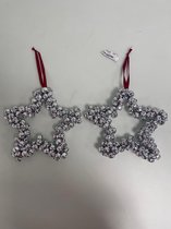 Kersthangers met rinkelende belletjes (ster vorm) - set van 2 stuks (zilverkleurig)