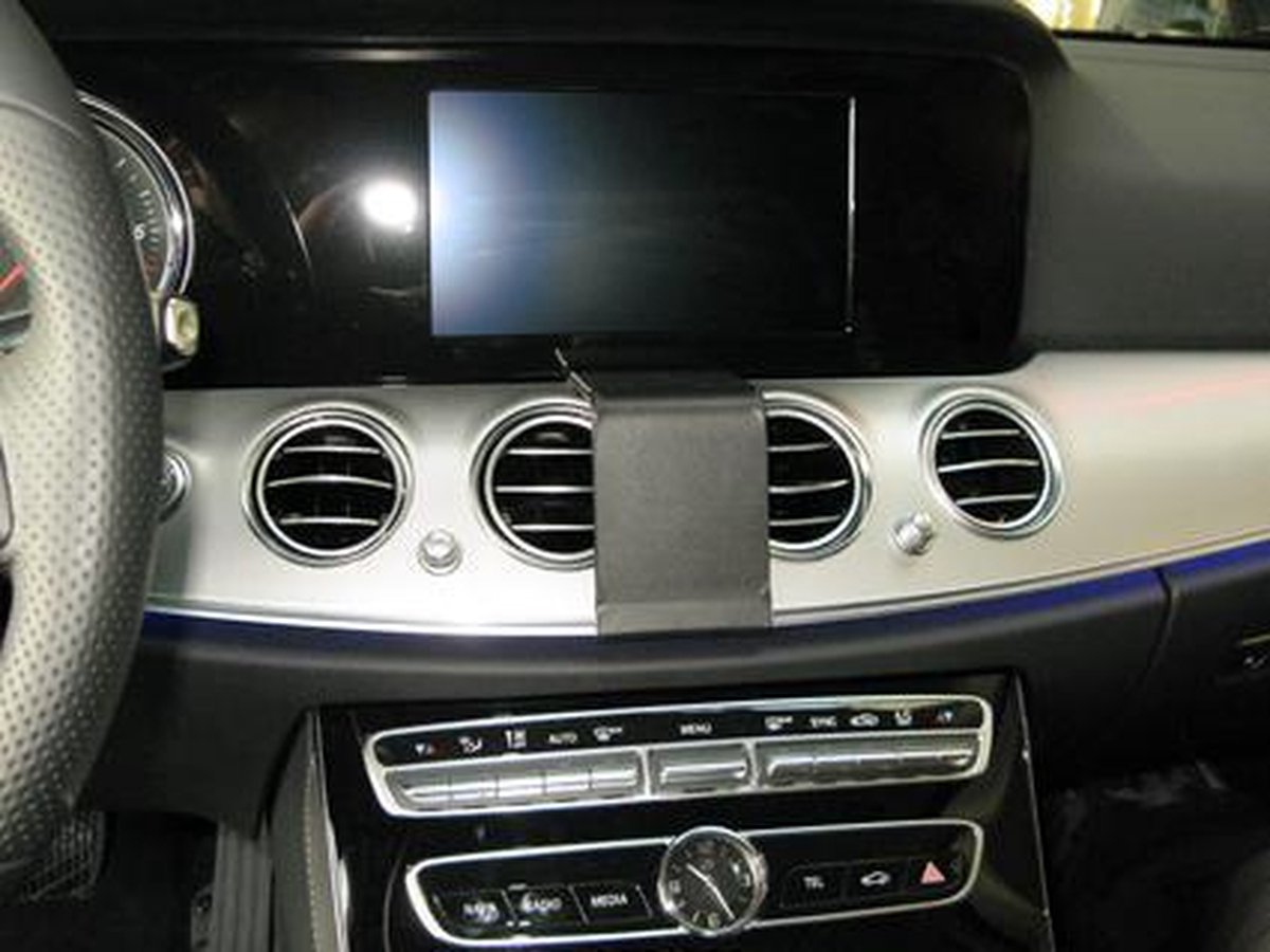 Brodit ProClip houder geschikt voor Mercedes Benz E-Klasse Sedan/ Stationwagen 2017 Center mount versterkt