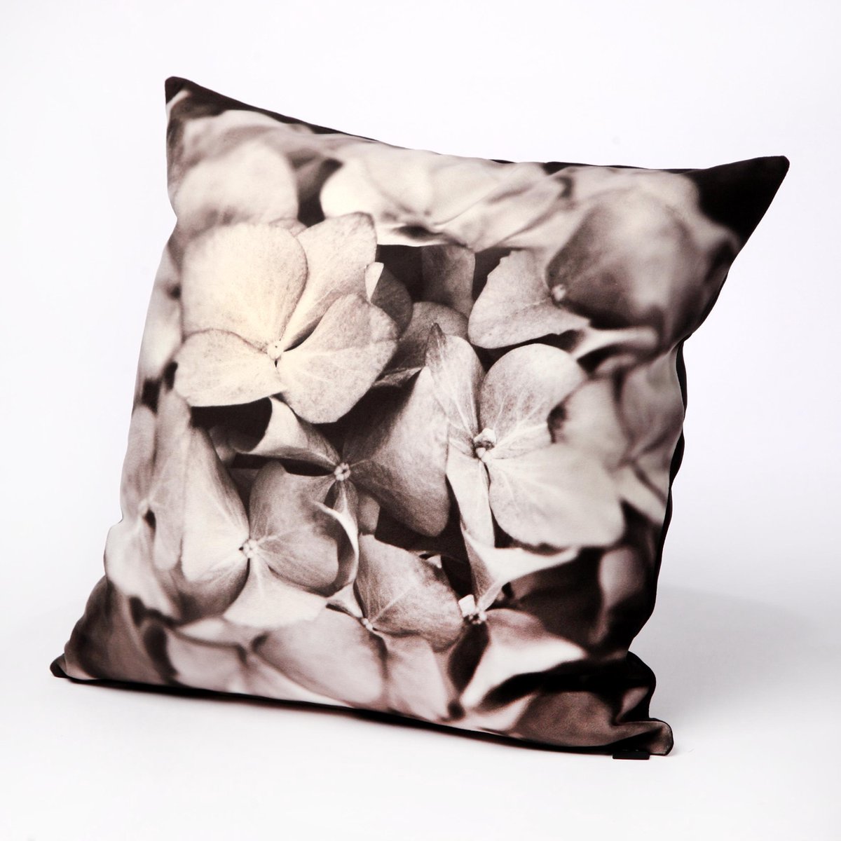 Hugs Sierkussen - Indoor Hortensia - Zwart En Wit - 50 Cm X 50 Cm