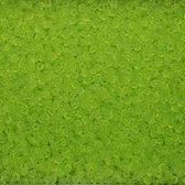 miyuki rocailles 15/0, licht groen transparant mat, n° 143F, 25 gram