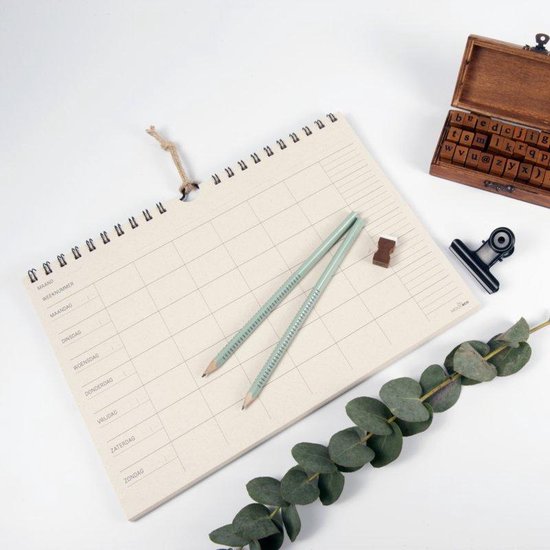 Foto: Familieplanner gezinsplanner 6 personen overzicht en structuur paperwise