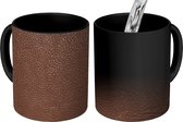 Magische Mok - Foto op Warmte Mok - Bruine lederen structuur - 350 ML