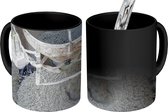 Magische Mok - Foto op Warmte Mok - Cement - Machine - Vloer - 350 ML
