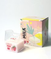 Soul in Japan glazen kartonnen melk beker aardbei