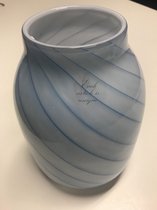 Mooi blauw glazen design vaas
