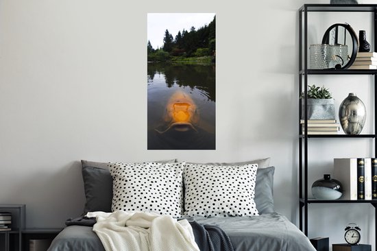 Stickers Stickers muraux - Une carpe koï géante dans l'eau - 40x80 cm - Film adhésif