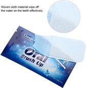 50 stuks Oral Brush Up Vingerpoetsdoekje, handig voor onderweg of voor gebruik tijdens tanden bleken