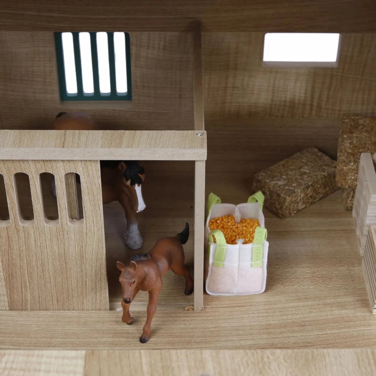 Kids Globe Paardenstal met 7 boxen, 1:24 — afbeelding 12