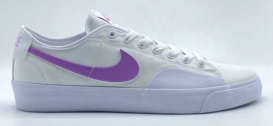 Nike SB Blazer Court (Wit/Violet) - Taille 41 | bol.com