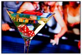 Cocktailglas met dobbelstenen in een Vegas casino - Foto op Akoestisch paneel - 150 x 100 cm