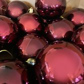 Bordeaux Rode Kerstballen set - 24 Stuks - 8cm - Glimmend Glitter Matt - Incl. Hanger - Kunststof - Kerstboom Versiering