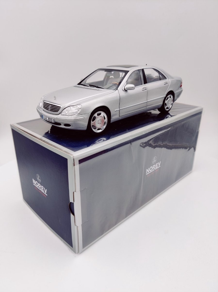 Norev 1:18 Mercedes-Benz S 600 (V220) year 2000-2005 obsidian black  B66040659 model car B66040659