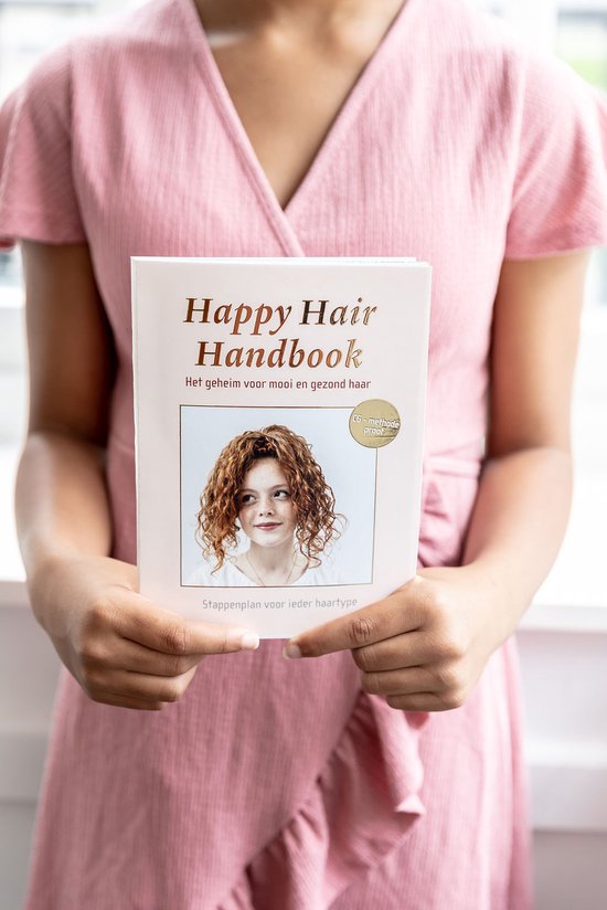 Boek:Happy Hair Handbook 'Het geheim voor mooi en gezond haar' CG Methode | Curly Girl Methode proof Boek:Happy Hair Handbook 'Het geheim voor mooi en gezond haar' CG Methode | Curly Girl Methode proof