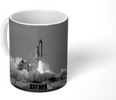 Mok - Raketlancering bij avond - zwart wit - 350 ML - Beker