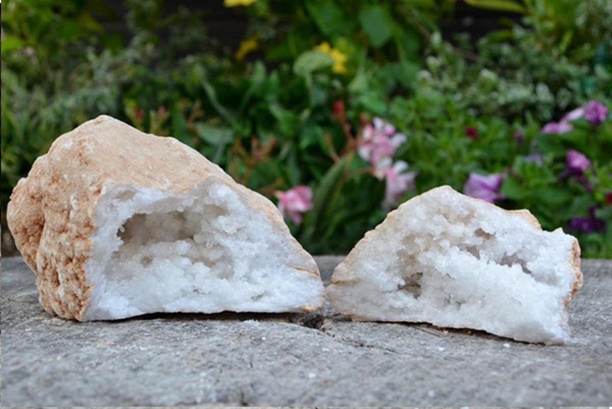 Bergkristal Geode - 0,971 kilo