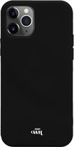 Siliconen hoesje zwart geschikt voor iPhone 12 Pro hoesje siliconen - Zwarte kleur - Hoesje geschikt voor iPhone 12 Pro zwart - zwart hoesje geschikt voor iPhone 12 Pro - Stevig ho