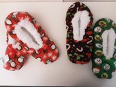 Kerstsloffen - Pantoffels - maat 39-41 - 3 kleuren assorti geleverd
