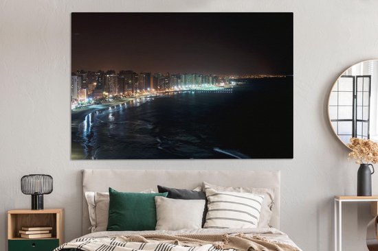 Tableau sur toile Vue de la mer sur Fortaleza la nuit au Brésil - 150x100 cm - Décoration murale