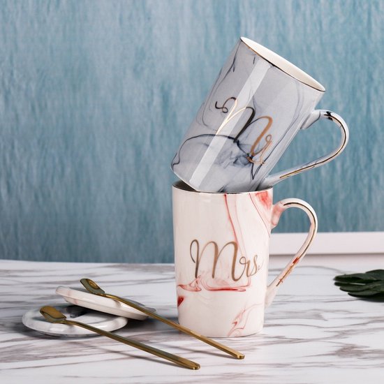 Set de 2 Mugs - Ensemble de mugs - Mug couple - Mug à café - Tasse à café - Tasse - Mugs et tasses - Tasse avec cuillère et couvercle - 400 ml - Céramique - Monsieur/Mme. - Blauw/rose