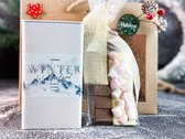 Thee cadeaupakket - Moments Winter Wonderland Giftbag - Losse Winterthee - Witte chocoladereep met marshmellows - Melk chocoladereep met kruidnoten