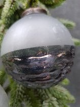 House of seasons kerst ornament bal/dennenapels glas grijs H11 D7 set van 8