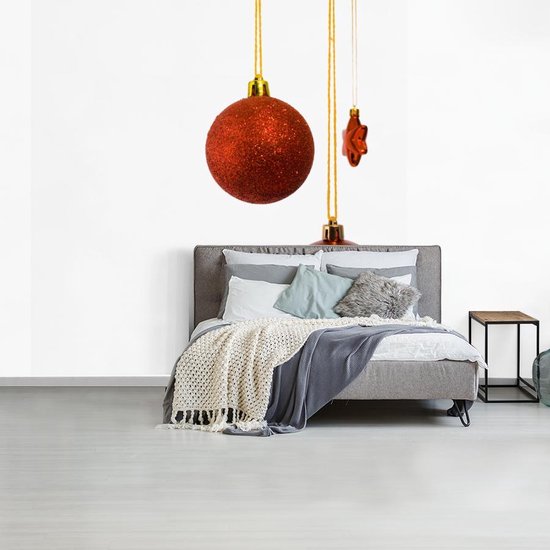 Papier peint Papier peint photo en vinyle - Une paire de boules de Noël rouges avec une étoile de Noël rouge largeur 300 cm x hauteur 300 cm - Tirage photo sur papier peint (disponible en 7 tailles)