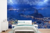 Behang - Fotobehang Storm - Rio de Janeiro - Nacht - Breedte 390 cm x hoogte 260 cm