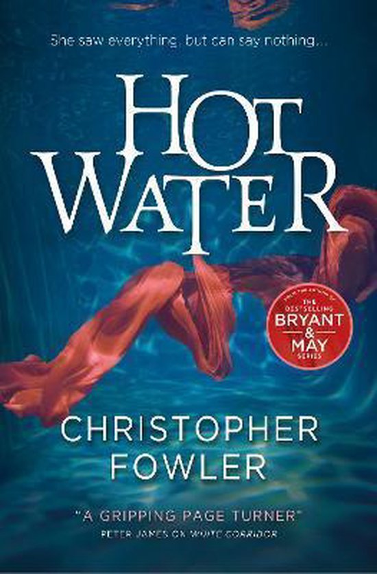 Boekcover 'Hot Water' van Christopher Fowler. Een vrouw in rode stof onder water.