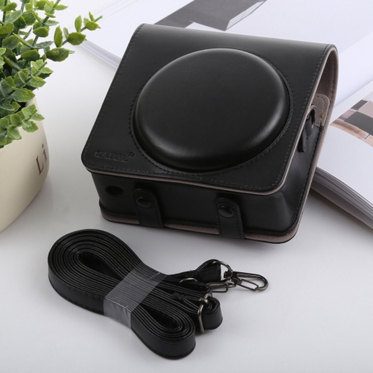 Retro stijl Full Body Camera PU lederen tas met riem voor FUJIFILM instax SQUARE SQ6 (zwart)