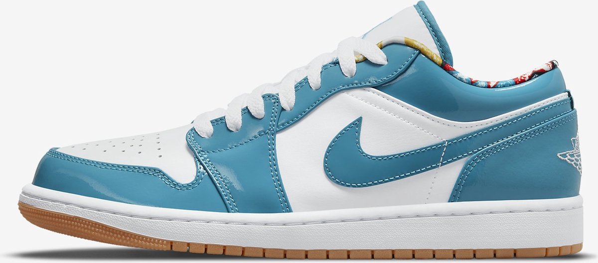 Nike Nike Air Jordan 1 Low SE ‘Barcelona Cyber ‘ Sneakers Unisex Turquoise