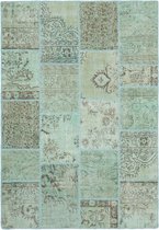 KARUN VINTAGE GROEN VLOERKLEED PATCHWORK HANDGEWEVEN