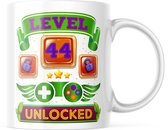 Verjaardag Mok level 44 unlocked | Verjaardag cadeau | Grappige Cadeaus | Koffiemok | Koffiebeker | Theemok | Theebeker