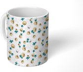 Mok - Koffiemok - Bloem - Bladeren - Design - Lente - Mokken - 350 ML - Beker - Koffiemokken - Theemok