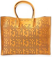 Coccinelle Myrtha Perforeé Abricot Shopper