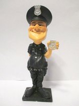 Warren Stratford - beeldje - politieagent met badge - polystone