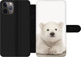 Bookcase Geschikt voor iPhone 11 Pro Max telefoonhoesje - IJsbeer - Dieren - Kinderen - Wit - Jongens - Meisjes - Met vakjes - Wallet case met magneetsluiting